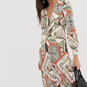 Stradivarius V-Neck Chain Printed Dress with size zipper (medium)